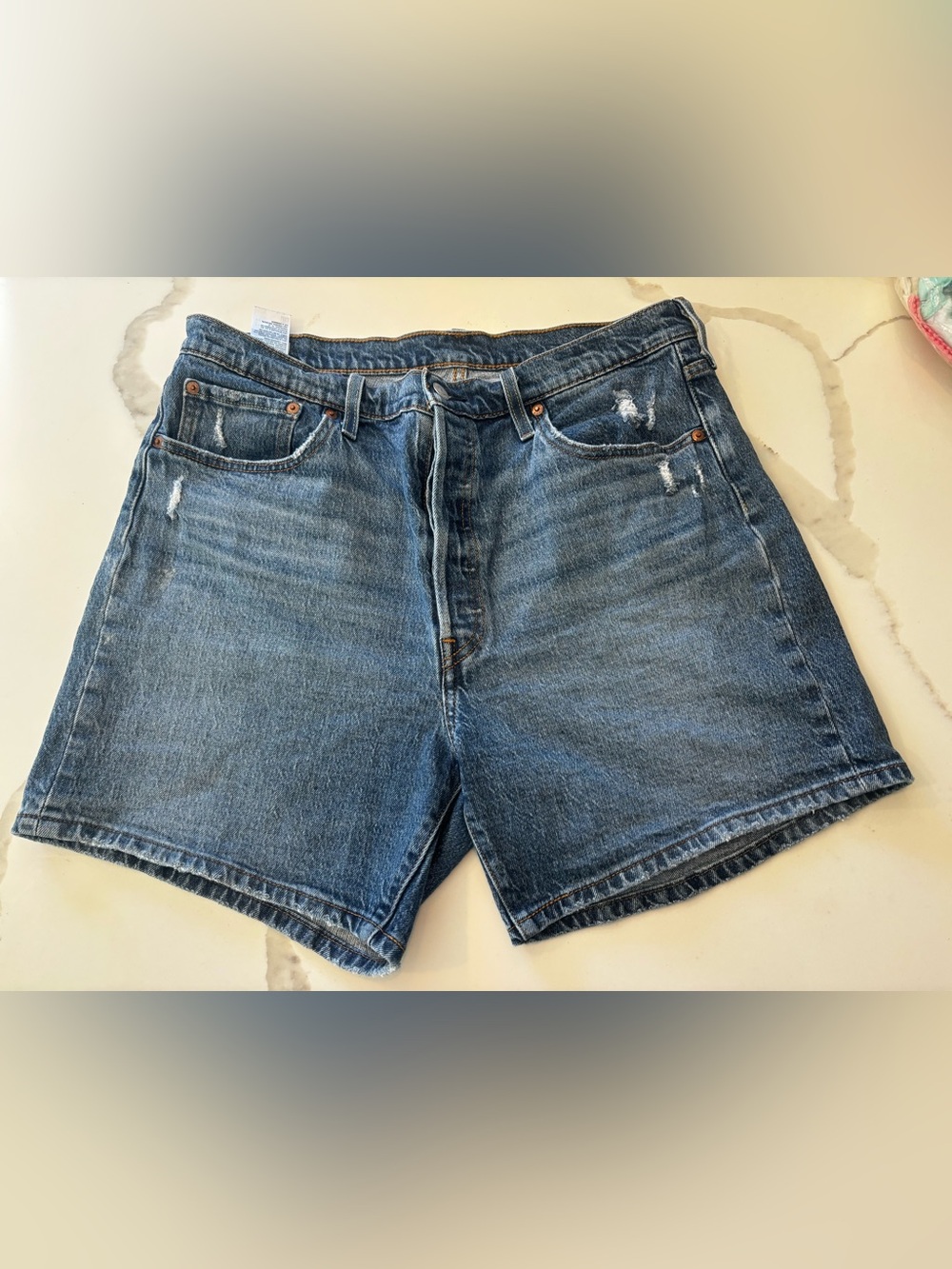 Woman’s  Denim Shorts - Blue Washed Jean Shorts size 33 501 button fly